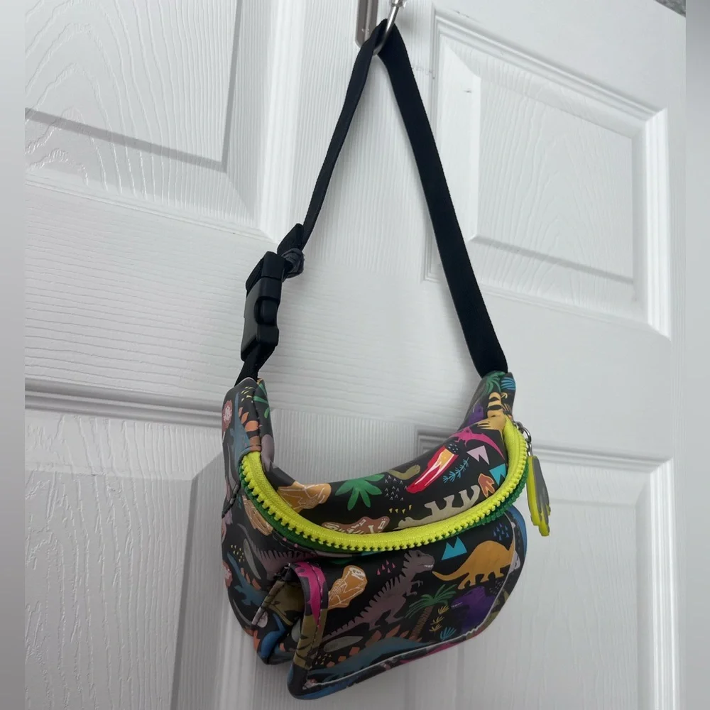 NWOT Kids dinosaur fanny pack